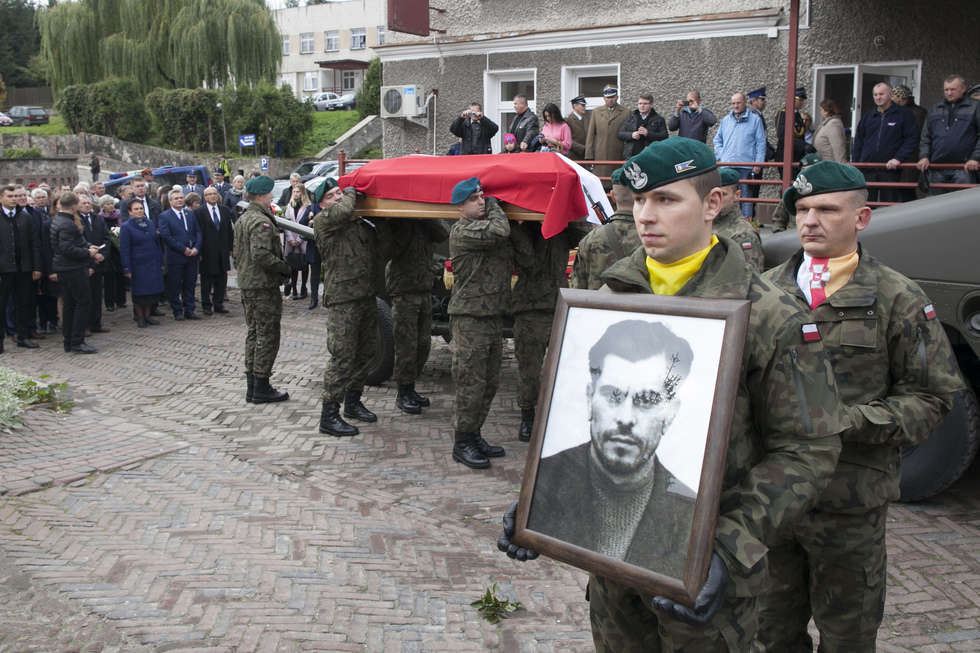  Żołnierze WiN zamordowani w Lublinie spoczęli w Radecznicy (zdjęcie 6) - Autor: Jacek Szydłowski