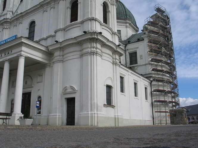 Remont bazyliki w Chełmie