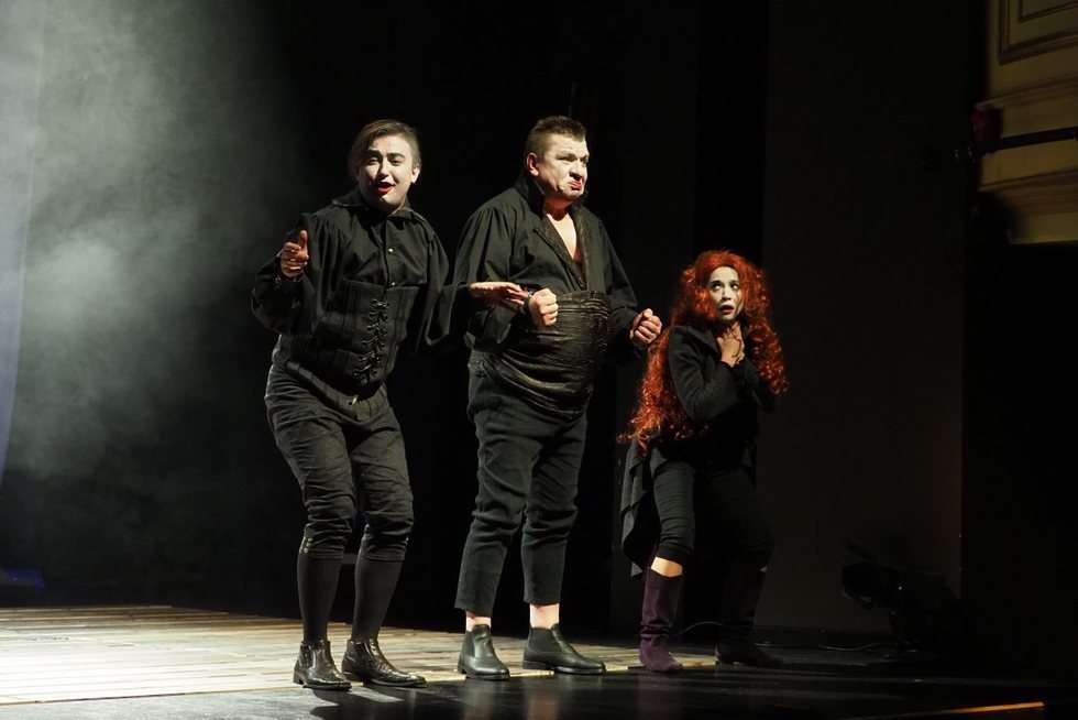  Teatr Stary: Spektakl pt. Żywi i Umarli czyli Bandyci w Piekle (zdjęcie 16) - Autor: Maciej Kaczanowski
