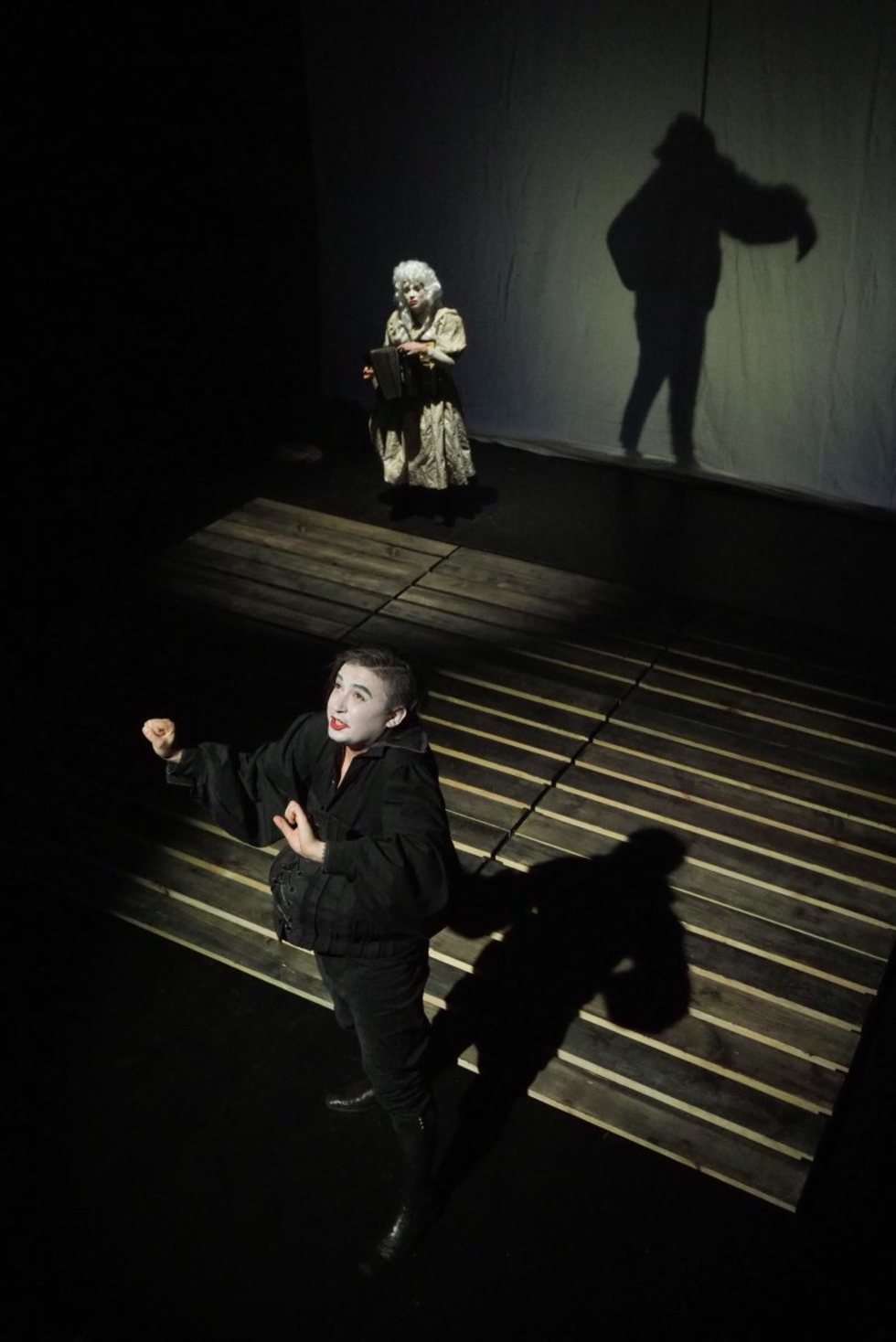  Teatr Stary: Spektakl pt. Żywi i Umarli czyli Bandyci w Piekle (zdjęcie 13) - Autor: Maciej Kaczanowski