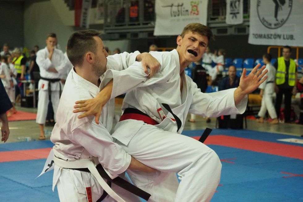  Karatecy na Globusie (zdjęcie 12) - Autor: Maciej Kaczanowski