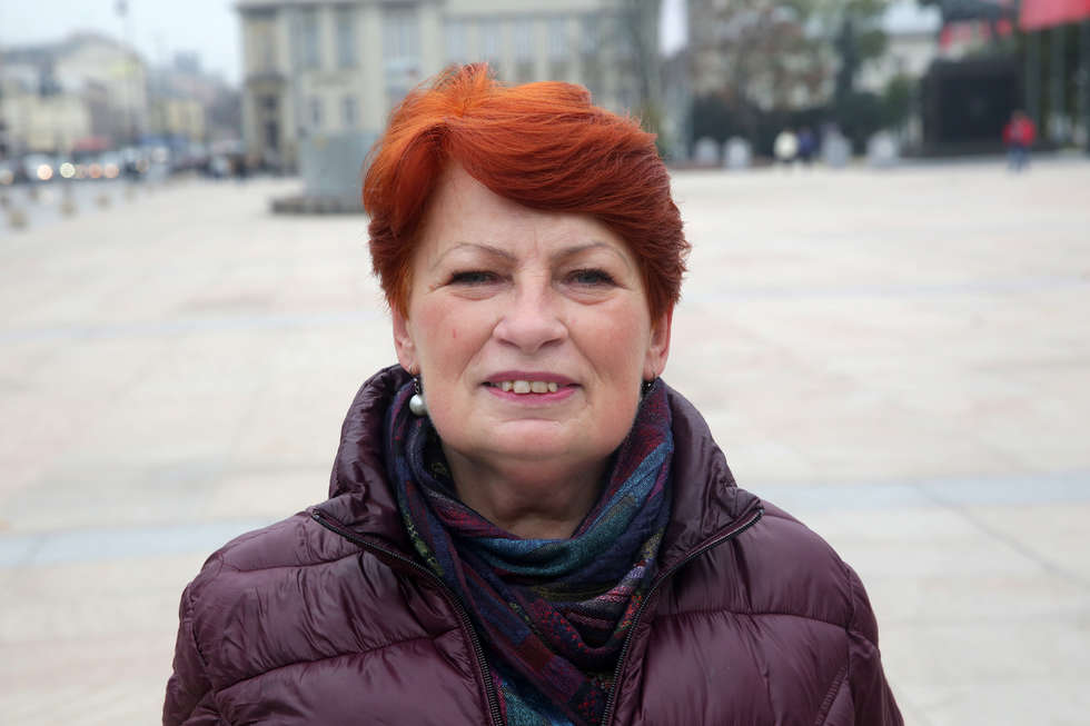 <p><strong>Ewa Michalska, emerytka:</strong> Chcę przekazać lublinianom, aby stąd nie wyjeżdżali. To dobre miejsce do życia.&nbsp;</p>