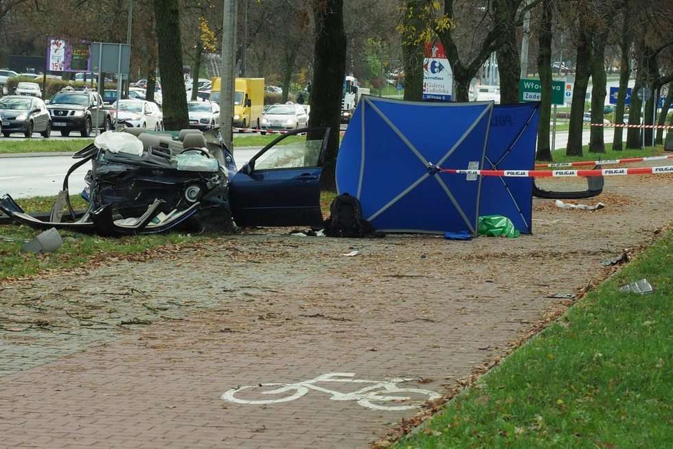  Wypadek na al. Andersa w Lublinie (zdjęcie 6) - Autor: Maciej Kaczanowski