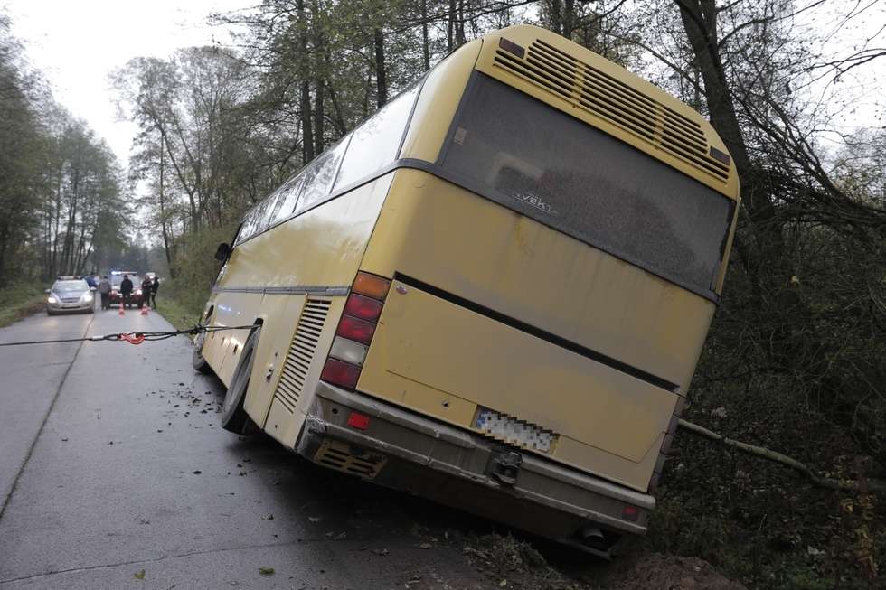  Wypadek autobusu w Majdanie Kozłowieckim  - Autor: Bartek Wójtowicz