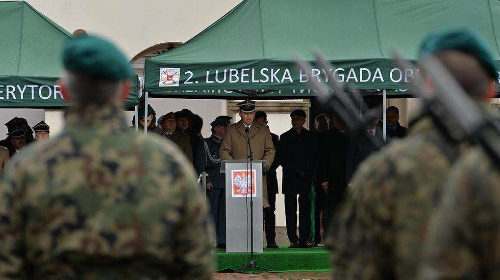  Zaprzysiężenie żołnierzy Wojsk Obrony Terytorialnej w Zamościu (zdjęcie 27) - Autor: mjr Robert Siemaszko/CO MON