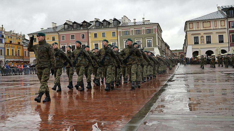  Zaprzysiężenie żołnierzy Wojsk Obrony Terytorialnej w Zamościu (zdjęcie 8) - Autor: mjr Robert Siemaszko/CO MON