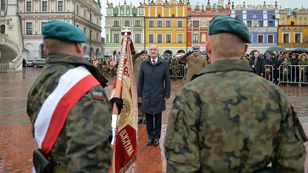 Zaprzysiężenie żołnierzy Wojsk Obrony Terytorialnej w Zamościu (zdjęcie 29) - Autor: mjr Robert Siemaszko/CO MON