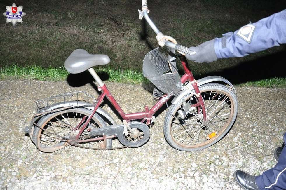  Potrącenie rowerzysty  (zdjęcie 2) - Autor: Policja