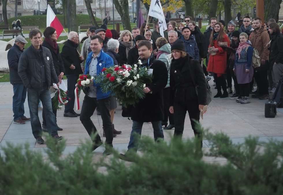  Obchody 99 rocznicy ogłoszenia w Lublinie Republiki Polskiej i utworzenia Tymczasowego Rządu Ludoweg (zdjęcie 20) - Autor: Wojciech Nieśpiałowski