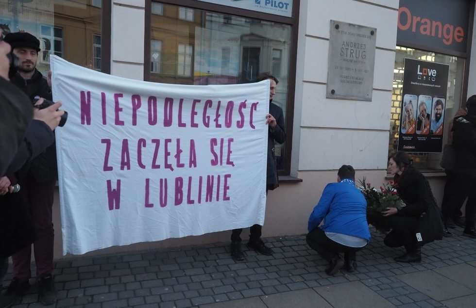  Obchody 99 rocznicy ogłoszenia w Lublinie Republiki Polskiej i utworzenia Tymczasowego Rządu Ludoweg (zdjęcie 17) - Autor: Wojciech Nieśpiałowski
