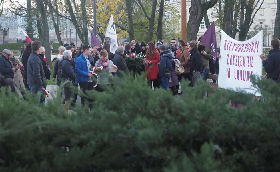  Obchody 99 rocznicy ogłoszenia w Lublinie Republiki Polskiej i utworzenia Tymczasowego Rządu Ludoweg (zdjęcie 9) - Autor: Wojciech Nieśpiałowski