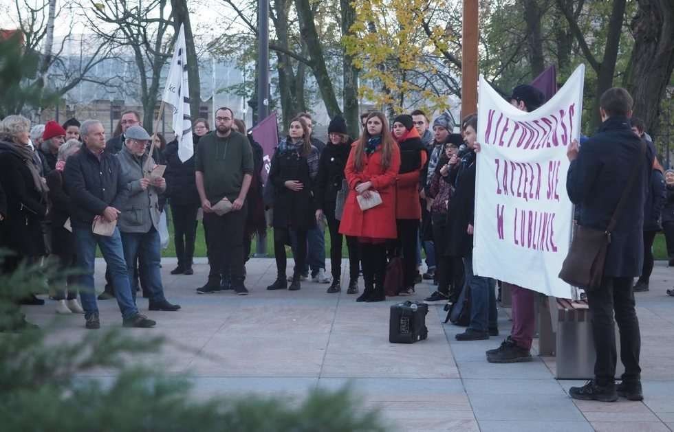  Obchody 99 rocznicy ogłoszenia w Lublinie Republiki Polskiej i utworzenia Tymczasowego Rządu Ludoweg (zdjęcie 12) - Autor: Wojciech Nieśpiałowski