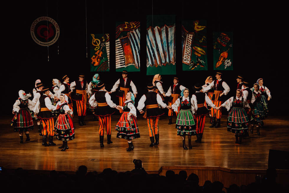  Koncert jesienny Zespołu Pieśni i Tańca Jawor (zdjęcie 5) - Autor: Bartek Wójtowicz