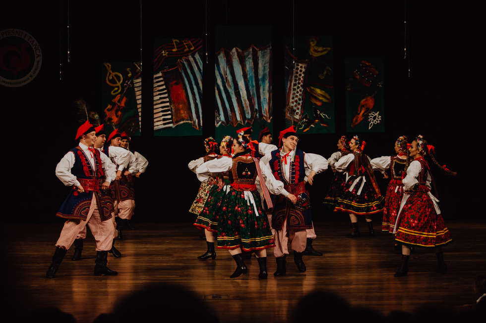  Koncert jesienny Zespołu Pieśni i Tańca Jawor (zdjęcie 17) - Autor: Bartek Wójtowicz