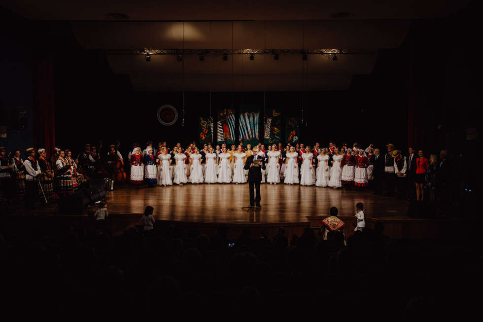  Koncert jesienny Zespołu Pieśni i Tańca Jawor (zdjęcie 77) - Autor: Bartek Wójtowicz