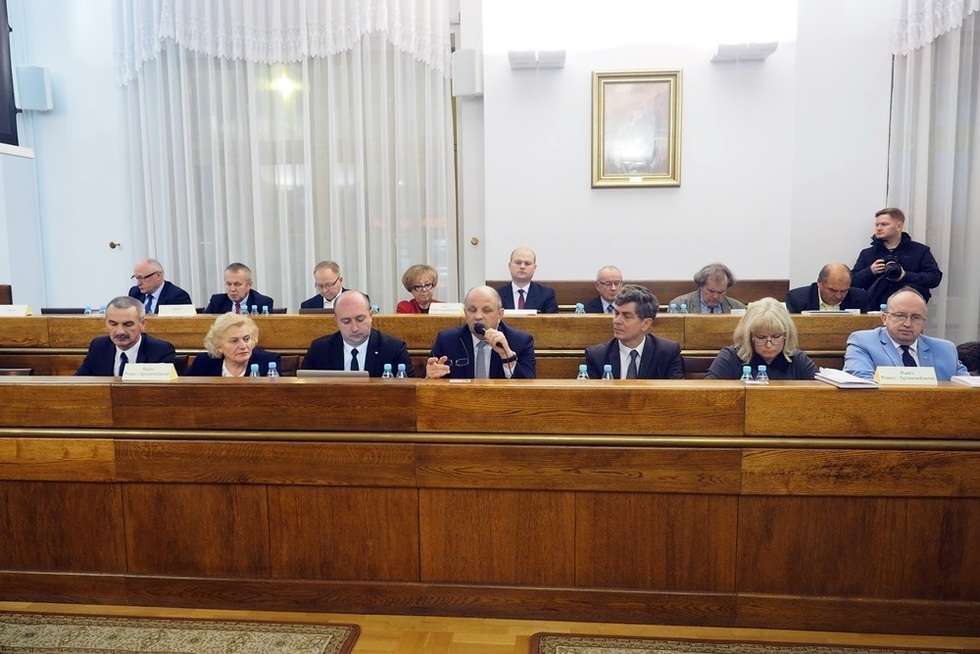  Sesja Rady Miasta Lublin (zdjęcie 9) - Autor: Paweł Buczkowski