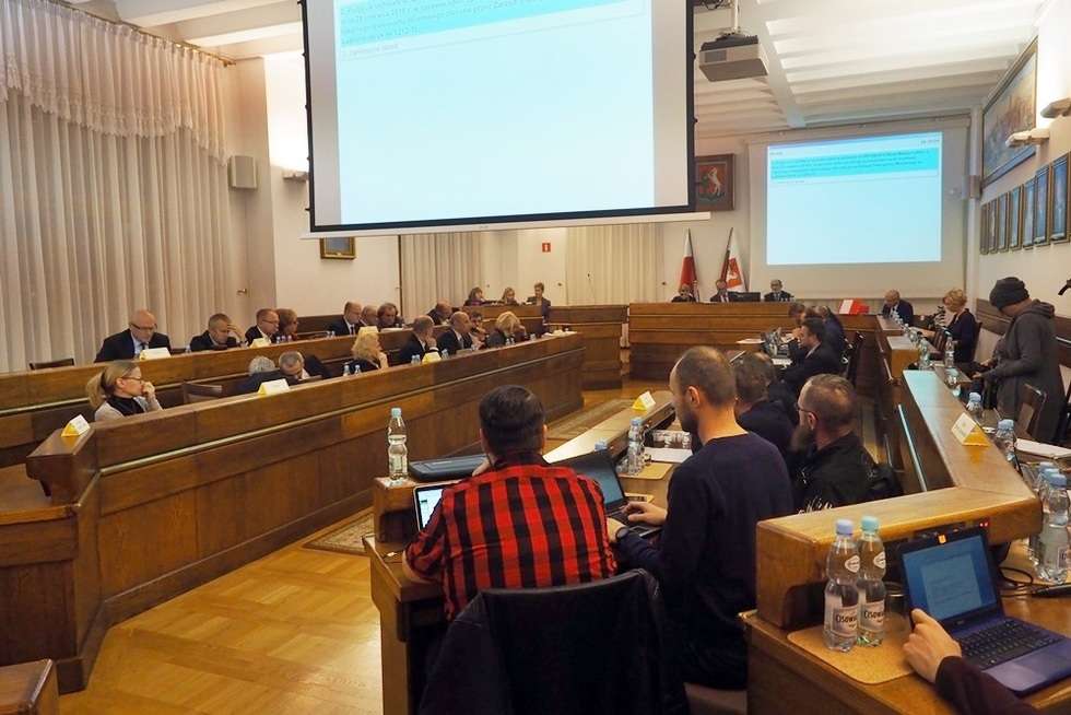  Sesja Rady Miasta Lublin (zdjęcie 2) - Autor: Paweł Buczkowski