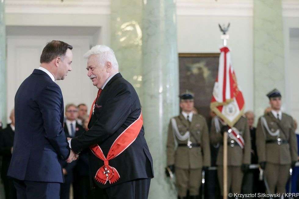  Prezydent wręczył Ordery Orła Białego i inne odznaczenia państwowe (zdjęcie 16) - Autor: Krzysztof Sitkowski / KPRP