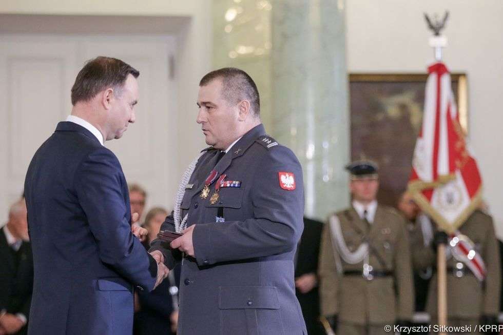  Prezydent wręczył Ordery Orła Białego i inne odznaczenia państwowe (zdjęcie 11) - Autor: Krzysztof Sitkowski / KPRP