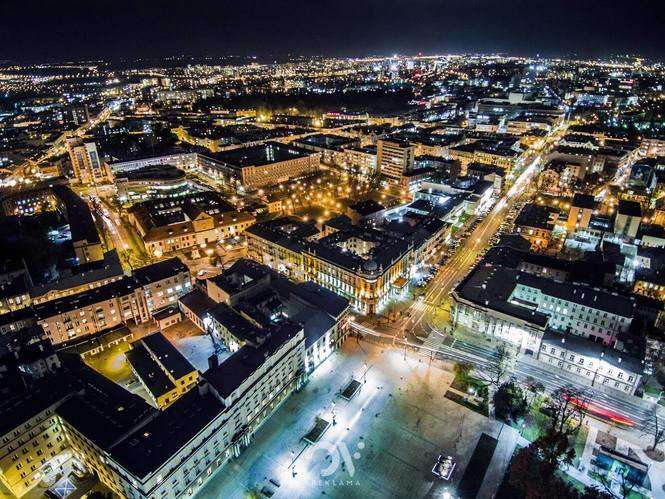 Nocne zdjęcia Lublina z drona - Autor: OV - Reklama