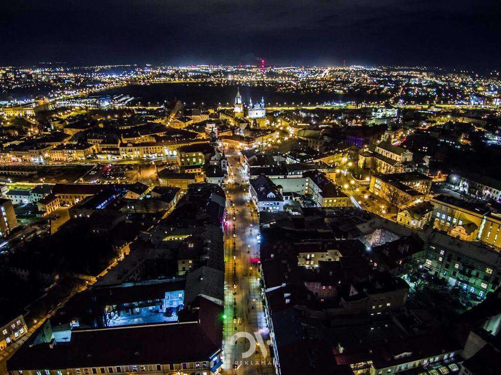  Nocne zdjęcia Lublina z drona  - Autor: OV - Reklama
