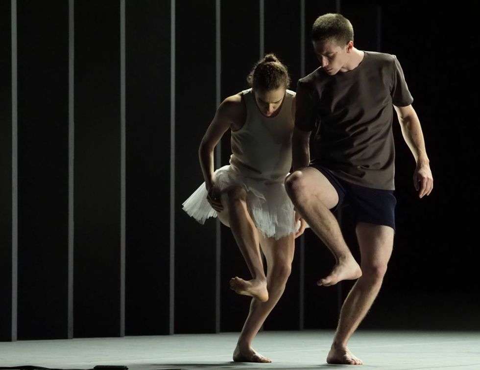  21 Międzynarodowe Spotkania Teatrów Tańca: Batsheva Dance Company z Izraela (zdjęcie 21) - Autor: Maciej Kaczanowski