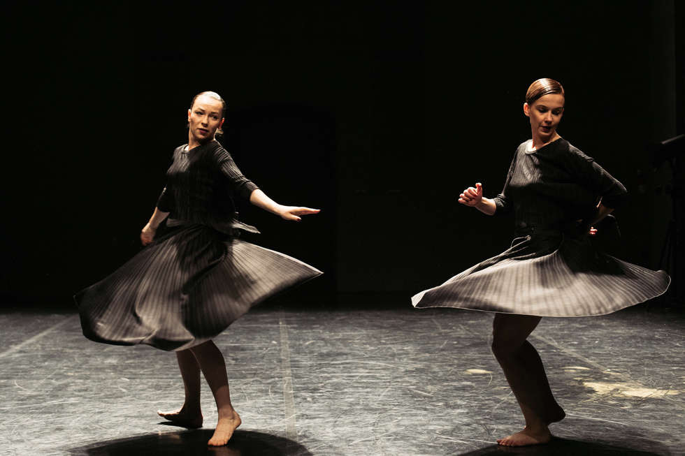  Kurtyna opada. 21 Międzynarodowe Spotkania Teatrów Tańca (zdjęcie 4) - Autor: Maciej Rukasz