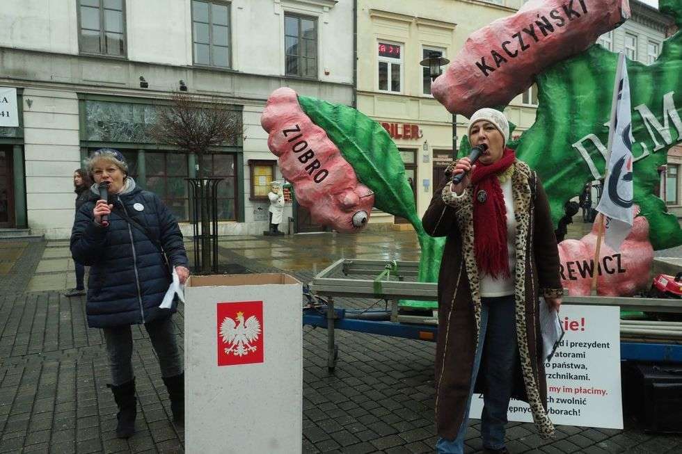  Demonstracja KOD w Lublinie (zdjęcie 1) - Autor: Maciej Kaczanowski