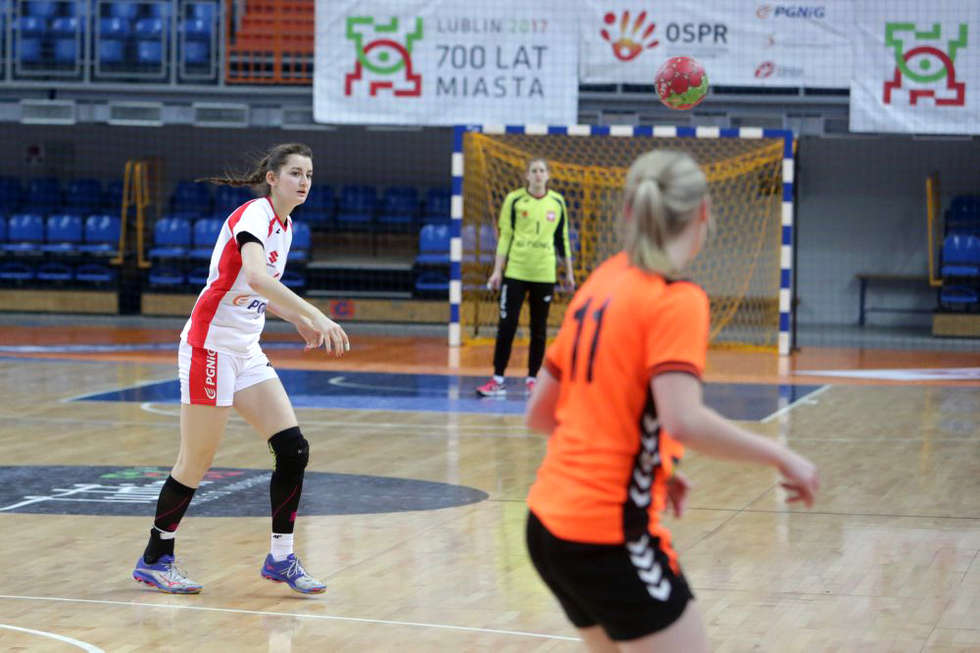  Turniej U19. Polska - Holandia (zdjęcie 46) - Autor: Wojciech Nieśpiałowski