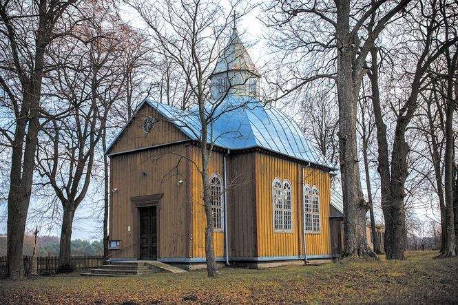  XVIII-wieczny kościół w Starym Bublu - Autor: Parafia