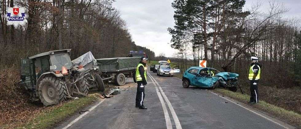  Wypadek w miejscowości Wólka Pukarzowska  (zdjęcie 1) - Autor: Policja