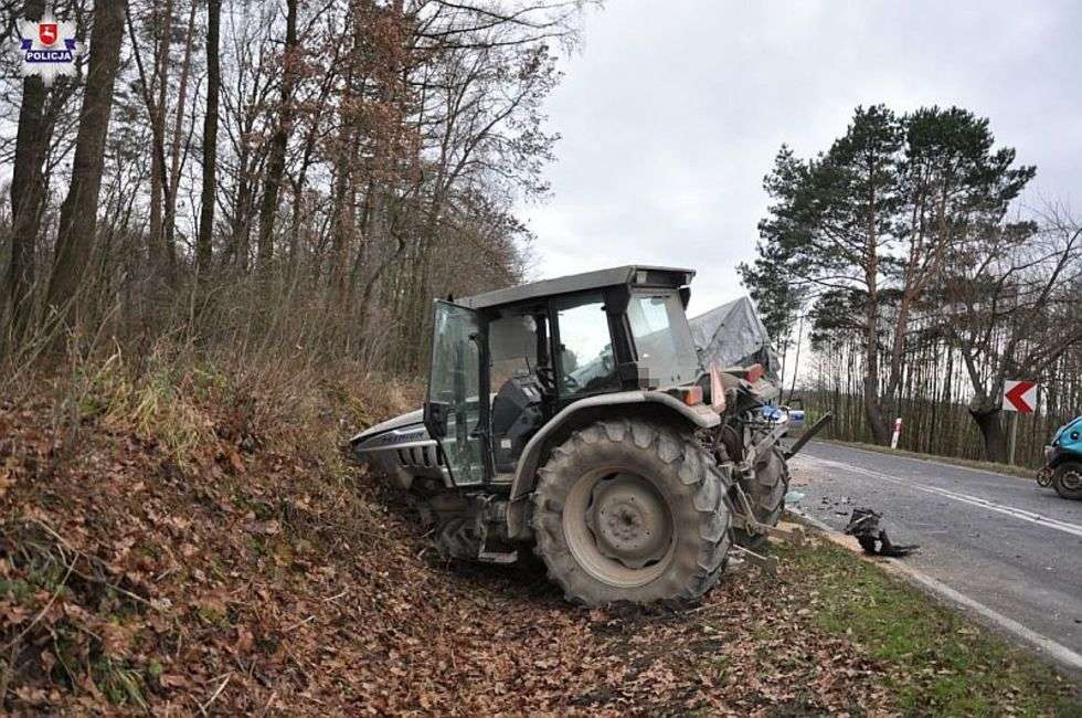  Wypadek w miejscowości Wólka Pukarzowska  (zdjęcie 2) - Autor: Policja