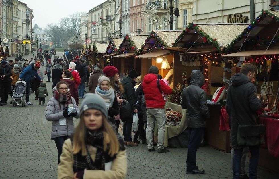  Kiermasz Bożonarodzeniowy w Lublinie (zdjęcie 3) - Autor: Maciej Kaczanowski
