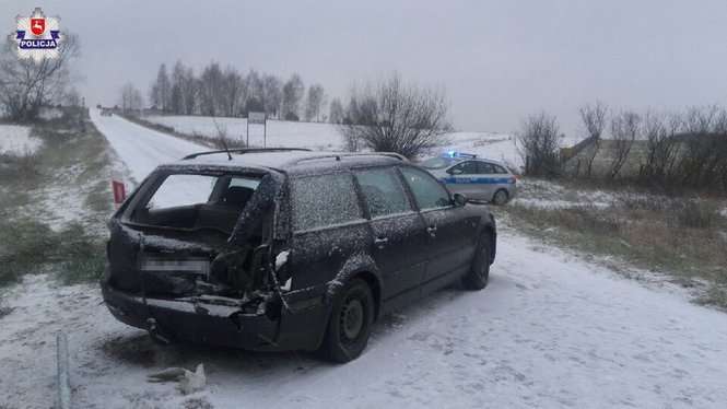 Wypadek na przejeździe kolejowym w Pałecznicy - Autor: Policja