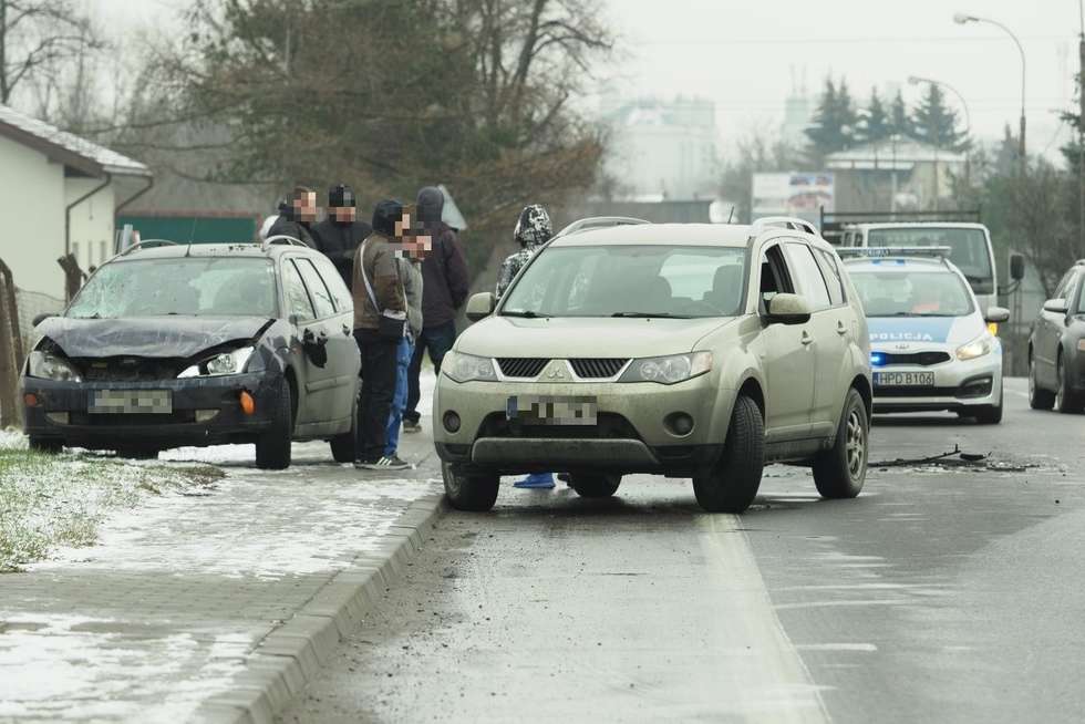  Zderzenie aut na ul. Turystycznej (zdjęcie 2) - Autor: Maciej Kaczanowski