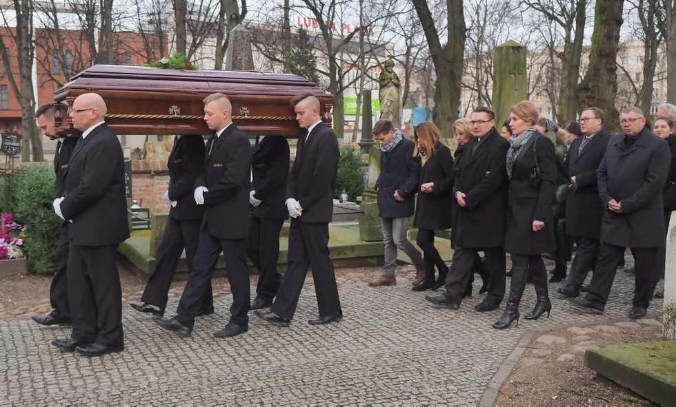  Pogrzeb prof. Henryka Ciocha (zdjęcie 22) - Autor: Wojciech Nieśpiałowski