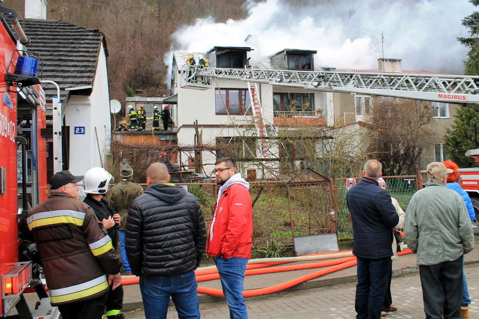  Pożar w Kazimierzu (zdjęcie 7) - Autor: Radosław Szczęch