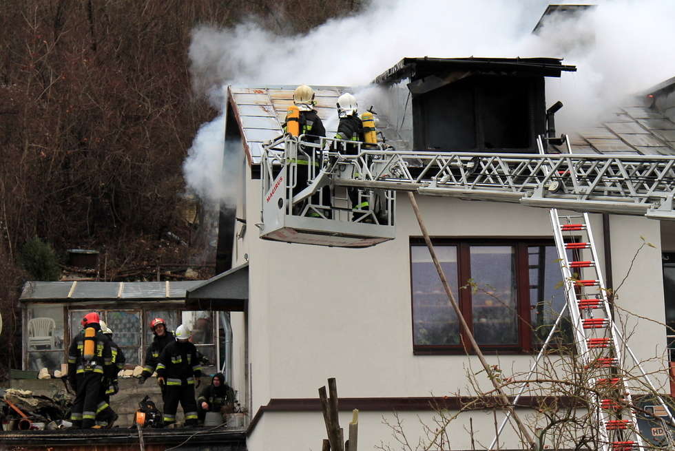  Pożar w Kazimierzu (zdjęcie 2) - Autor: Radosław Szczęch