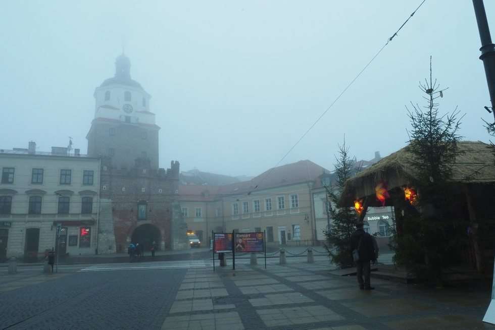  Lublin we mgle (zdjęcie 3) - Autor: Maciej Kaczanowski