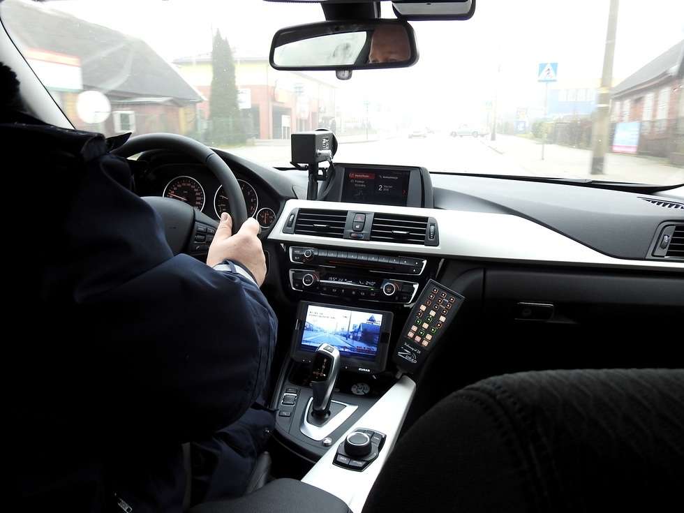  Nowe nieoznakowane radiowozy BMW dla polskiej policji  - Autor: Policja