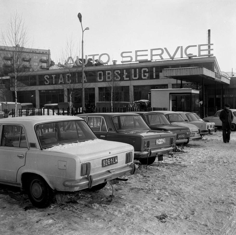  Lublin w czasach PRL-u. Każdy marzył o mercedesie (zdjęcie 1) - Autor: Jacek Mirosław