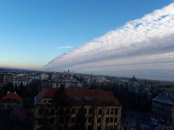 Chmura nad Lublinem - Autor: Rychu
