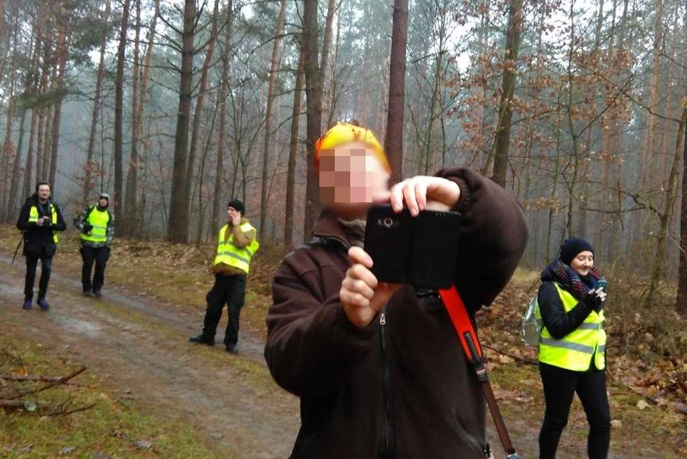  Aktywiści uniemożliwili myśliwym polowanie (zdjęcie 1) - Autor: Lublin Przeciw Myśliwym