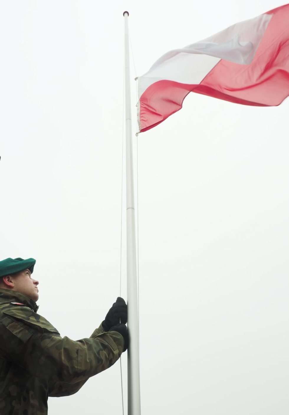  Uroczystości odsłonięcia Pomnika Nieznanego Żołnierza w Lublinie (zdjęcie 24) - Autor: Maciej Kaczanowski