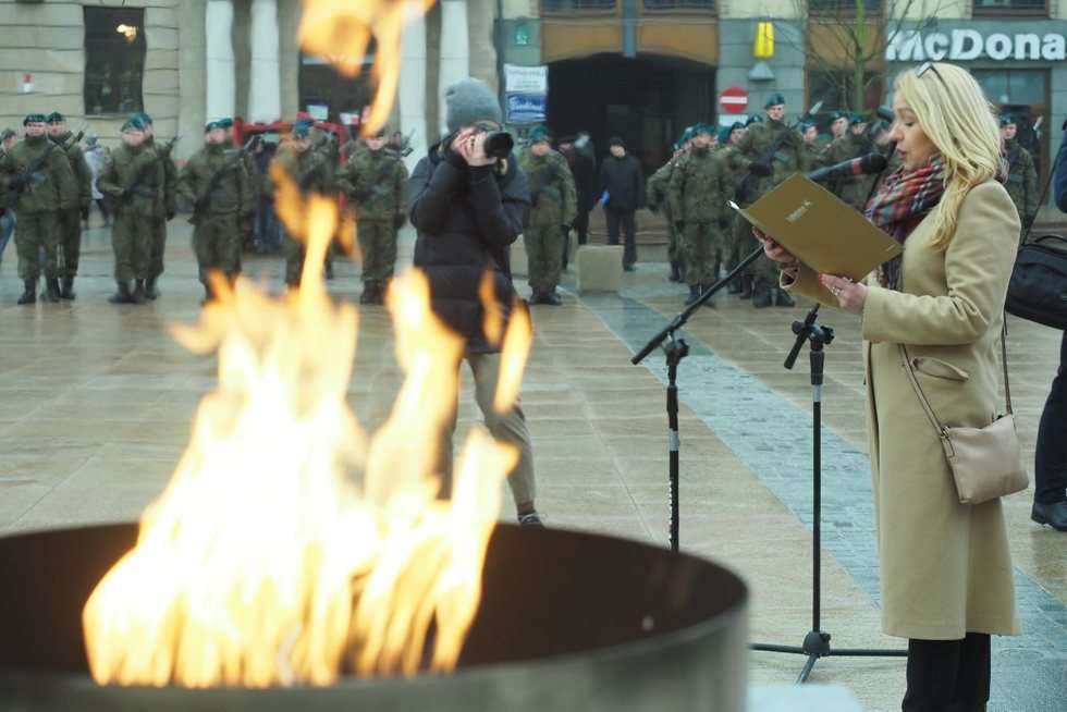  Uroczystości odsłonięcia Pomnika Nieznanego Żołnierza w Lublinie (zdjęcie 10) - Autor: Maciej Kaczanowski