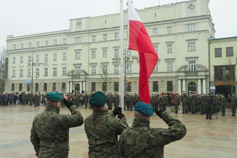  Uroczystości odsłonięcia Pomnika Nieznanego Żołnierza w Lublinie (zdjęcie 26) - Autor: Maciej Kaczanowski
