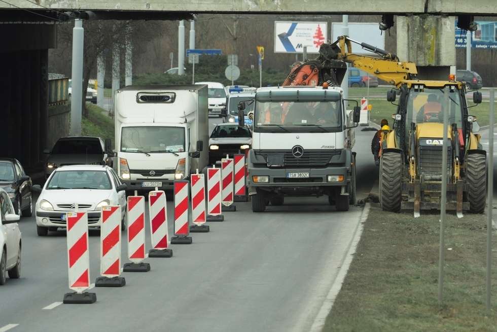  Rozbiórka wiaduktu nad ul. Diamentową w Lublinie (zdjęcie 5) - Autor: Maciej Kaczanowski