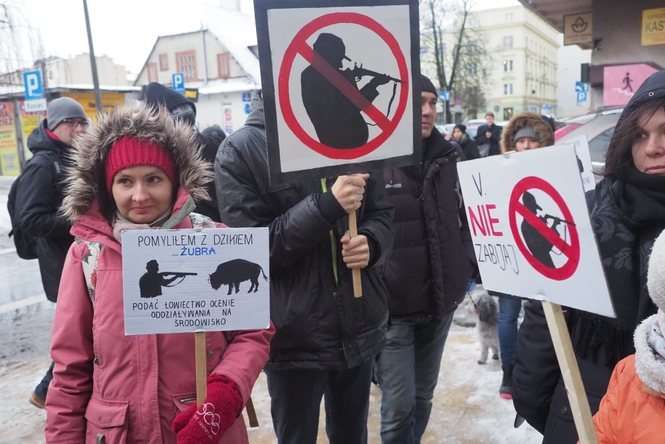 Protest pod Polskim Związkiem Łowieckim