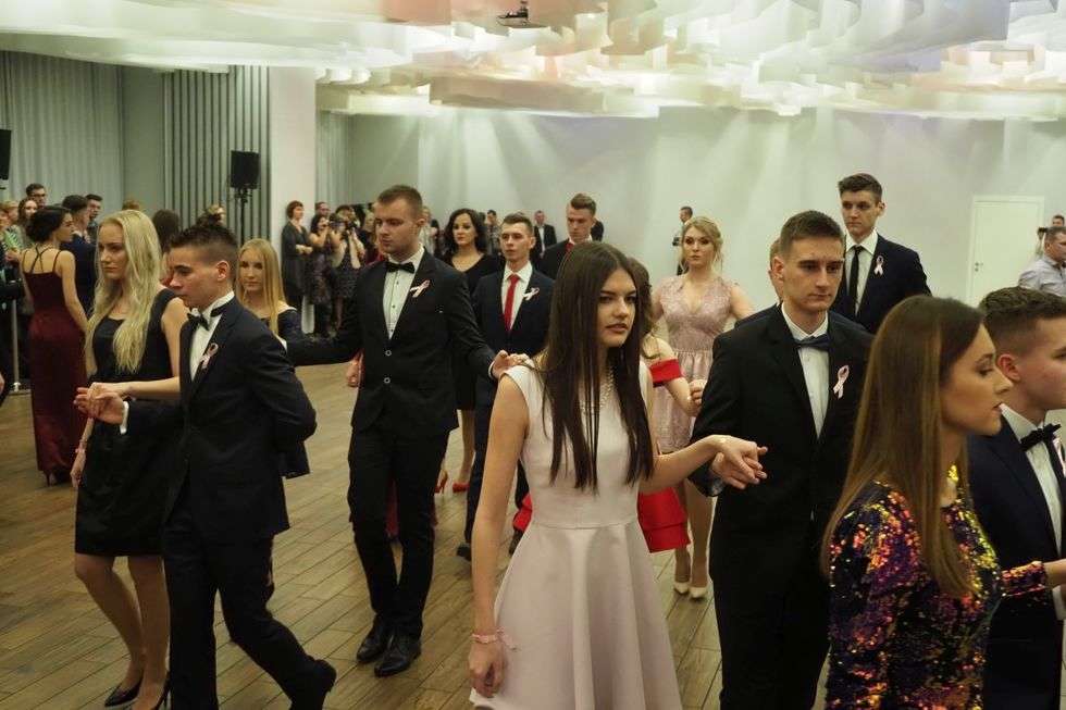  Studniówka 2018: Bal maturzystów V LO w hotelu In Between (zdjęcie 76) - Autor: Maciej Kaczanowski