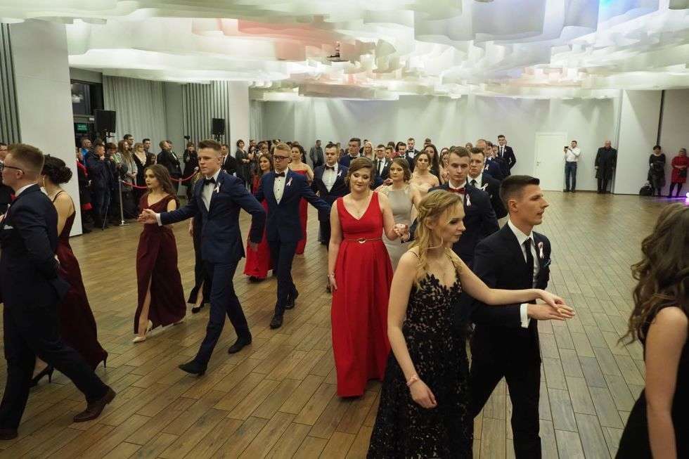  Studniówka 2018: Bal maturzystów V LO w hotelu In Between (zdjęcie 80) - Autor: Maciej Kaczanowski